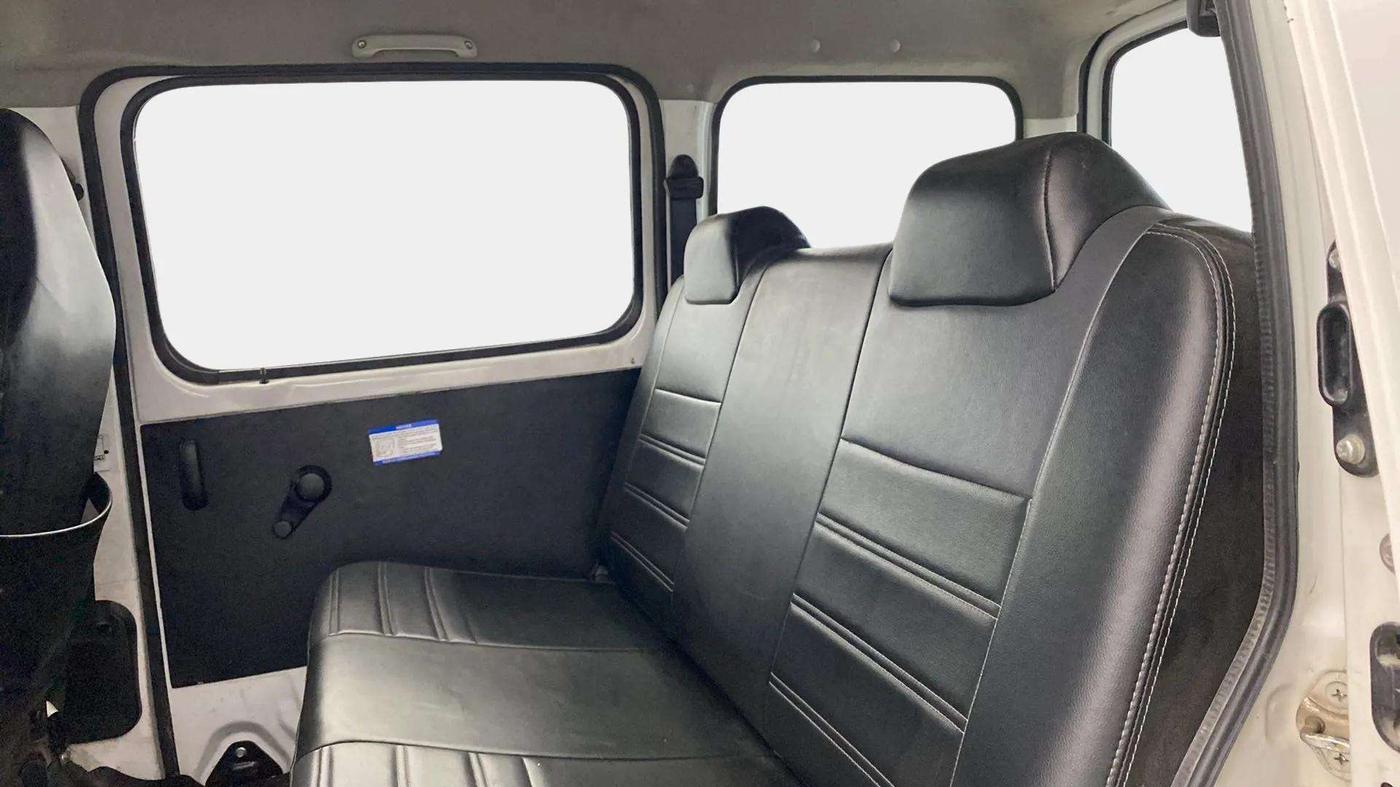 2019 Maruti Eeco 5 STR WITH A/C+HTR, Petrol, Manual, 39,160 km, Right Side Rear Door Cabin