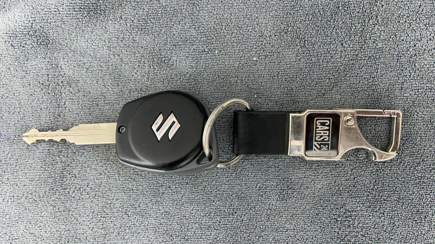 2012 Maruti Swift VDI, Diesel, Manual, 1,09,228 km, Key Close Up