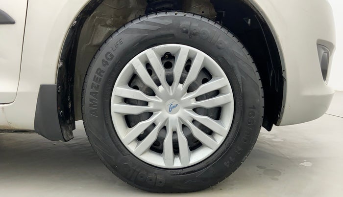 2012 Maruti Swift VDI, Diesel, Manual, 1,09,228 km, Right Front Wheel