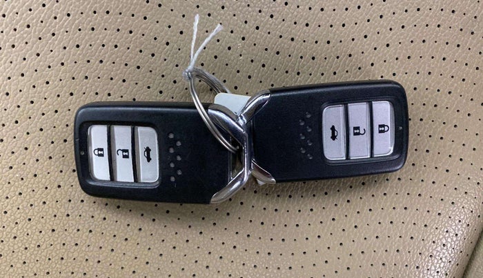 2014 Honda City 1.5L I-VTEC VX, Petrol, Manual, 55,179 km, Key Close Up