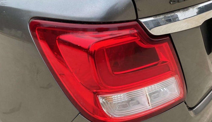 2017 Maruti Dzire VDI, Diesel, Manual, 79,904 km, Left tail light - Minor scratches