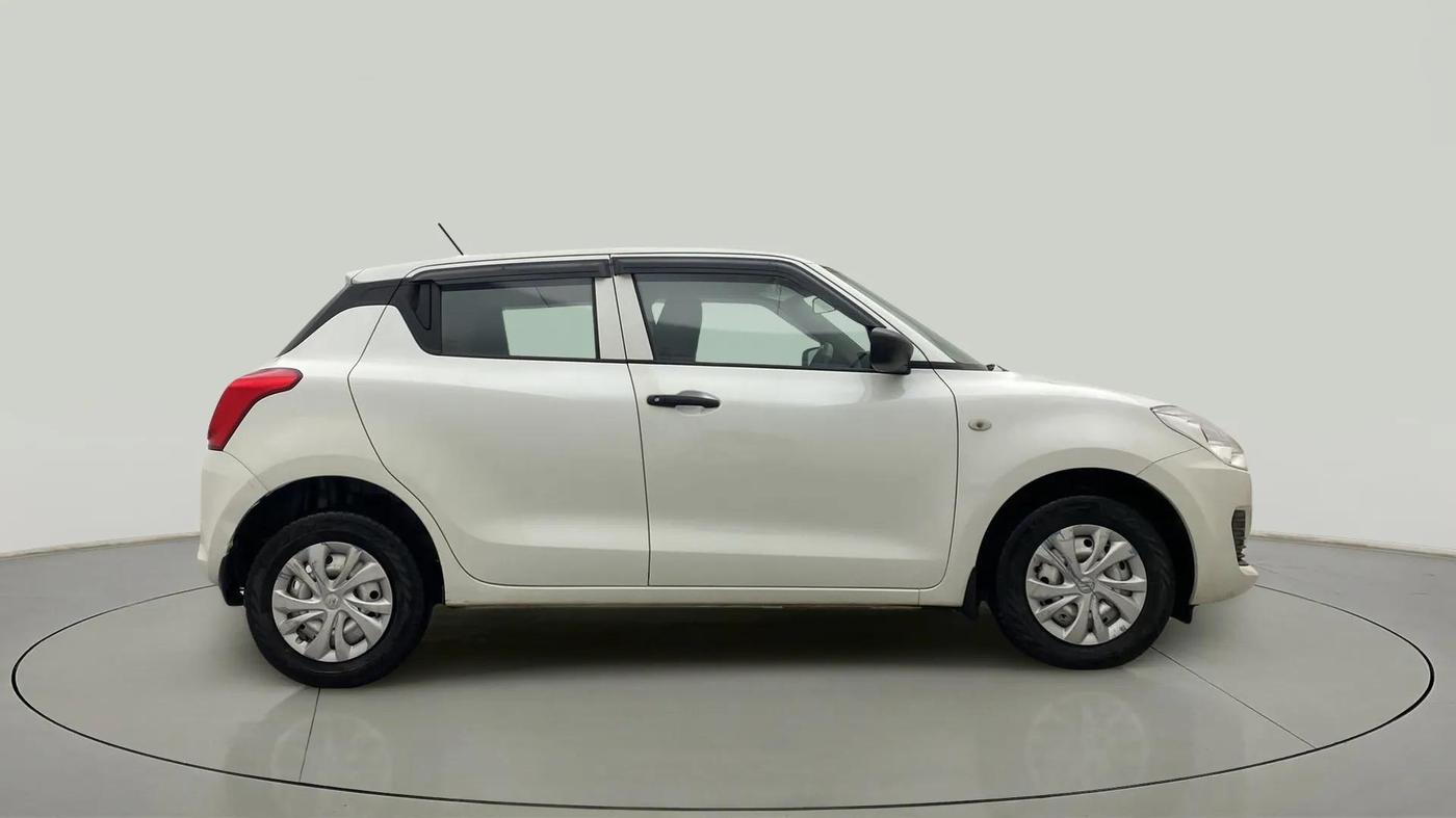 2023 Maruti Swift LXI, Petrol, Manual, 40,184 km, Right Side View