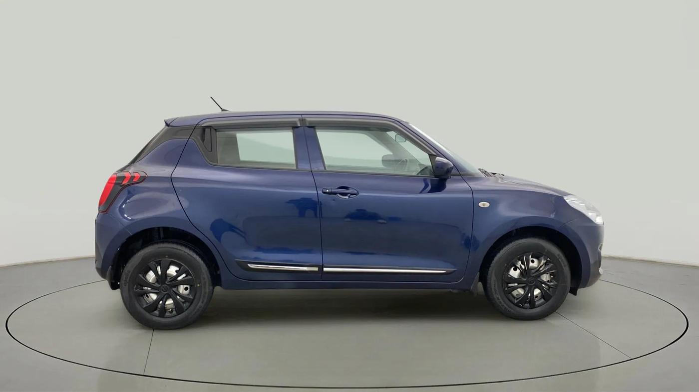 2019 Maruti Swift LXI, Petrol, Manual, 28,558 km, Right Side View
