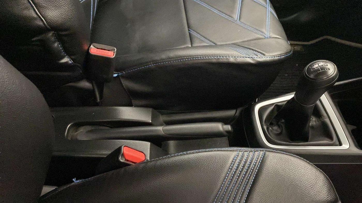 2019 Maruti Swift LXI, Petrol, Manual, 28,558 km, Gear Lever