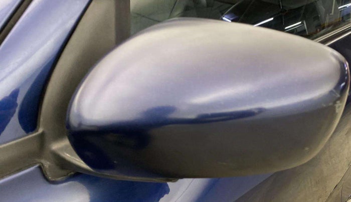 2019 Maruti Swift LXI, Petrol, Manual, 28,558 km, Left rear-view mirror - Cover has minor damage