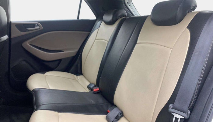 2018 Hyundai Elite i20 ASTA 1.4 CRDI, Diesel, Manual, 59,710 km, Right Side Rear Door Cabin