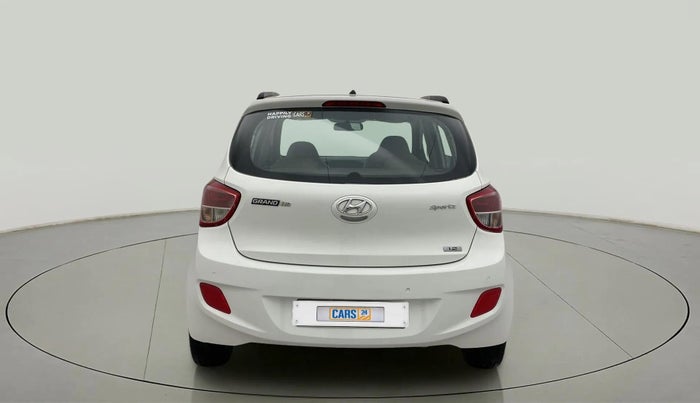2015 Hyundai Grand i10 SPORTZ 1.2 KAPPA VTVT, Petrol, Manual, 71,329 km, Back/Rear