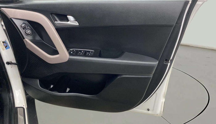 2018 Hyundai Creta SX AT 1.6 PETROL, Petrol, Automatic, 46,282 km, Driver Side Door Panels Control