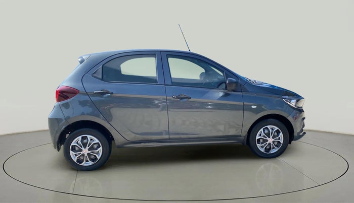 2022 Tata Tiago XM CNG, CNG, Manual, 46,937 km, Right Side