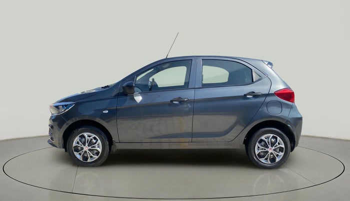 2022 Tata Tiago XM CNG, CNG, Manual, 46,937 km, Left Side