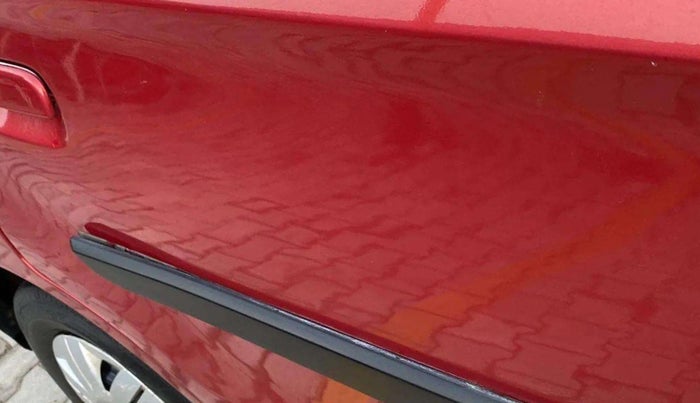 2014 Maruti Alto 800 LXI, Petrol, Manual, 90,561 km, Right rear door - Minor scratches