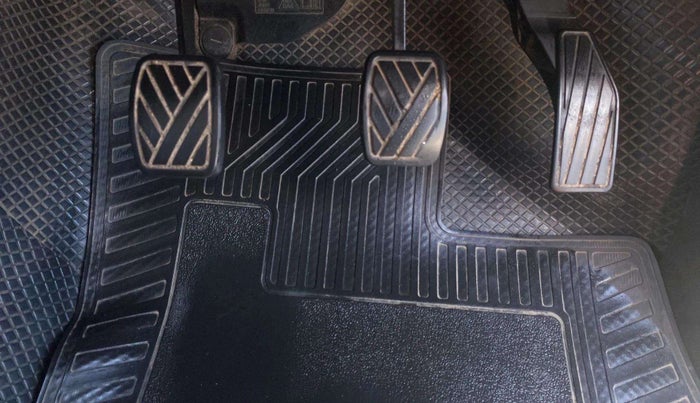2019 Maruti S PRESSO VXI+, Petrol, Manual, 65,111 km, Pedals