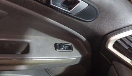 2016 Ford Ecosport TITANIUM+ 1.5L DIESEL, Diesel, Manual, 61,298 km, Left front window switch / handle - Minor damage
