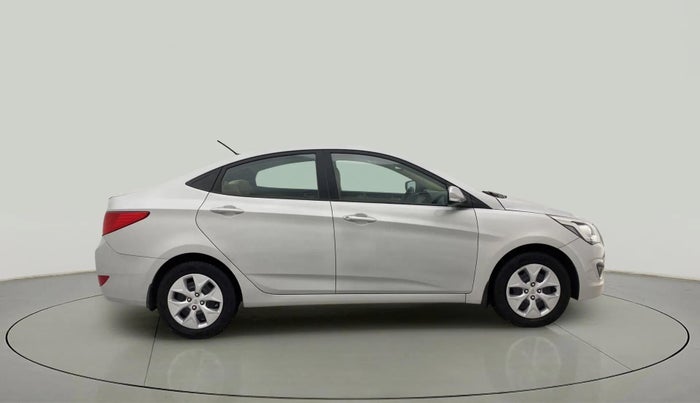 2016 Hyundai Verna 1.6 VTVT S, Petrol, Manual, 77,069 km, Right Side View