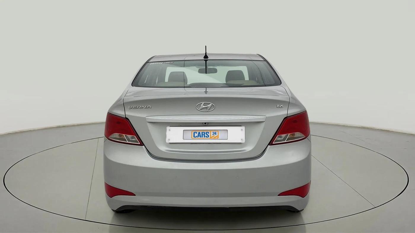 2016 Hyundai Verna 1.6 VTVT S, Petrol, Manual, 77,069 km, Back/Rear