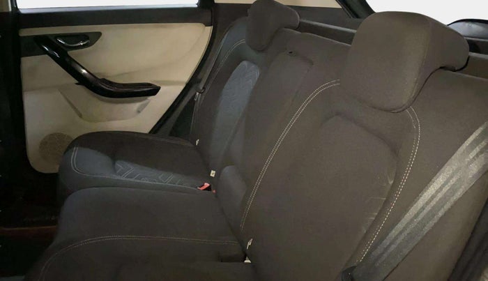 2020 Tata NEXON XZ PLUS DIESEL SUNROOF, Diesel, Manual, 61,072 km, Right Side Rear Door Cabin