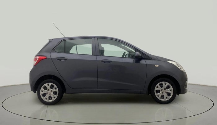 2017 Hyundai Grand i10 MAGNA 1.2 KAPPA VTVT, Petrol, Manual, 16,885 km, Right Side View