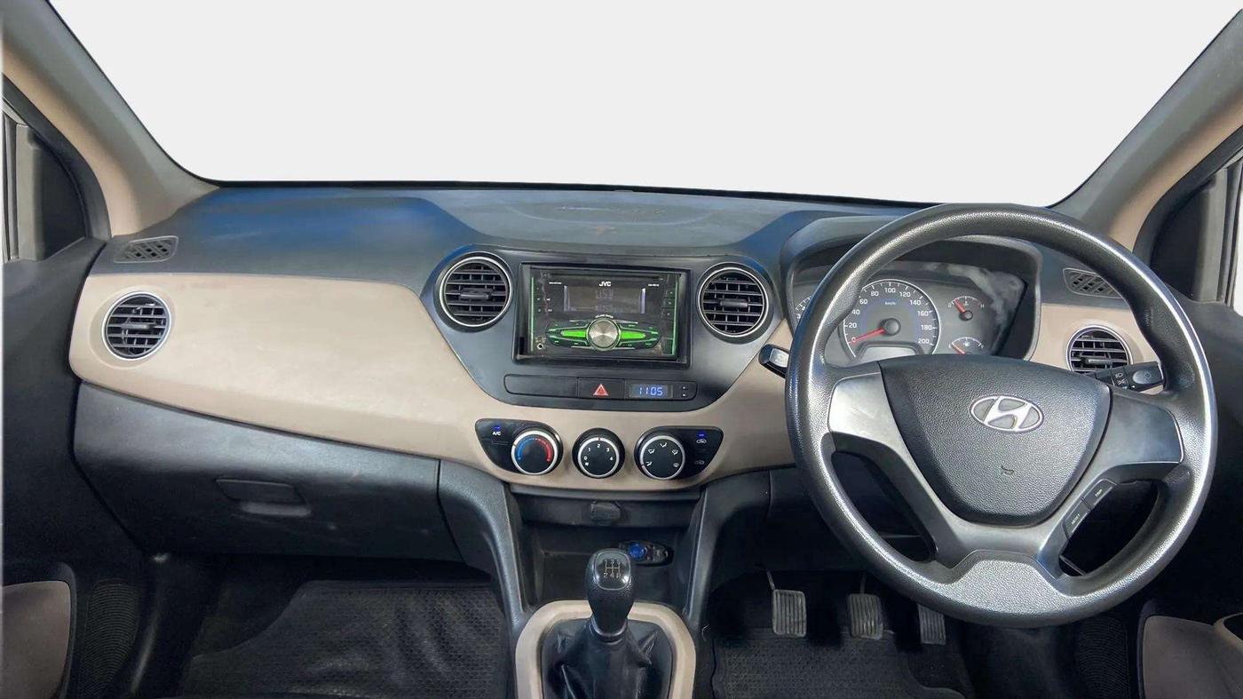 2015 Hyundai Grand i10 MAGNA 1.2 KAPPA VTVT, Petrol, Manual, 96,996 km, Dashboard