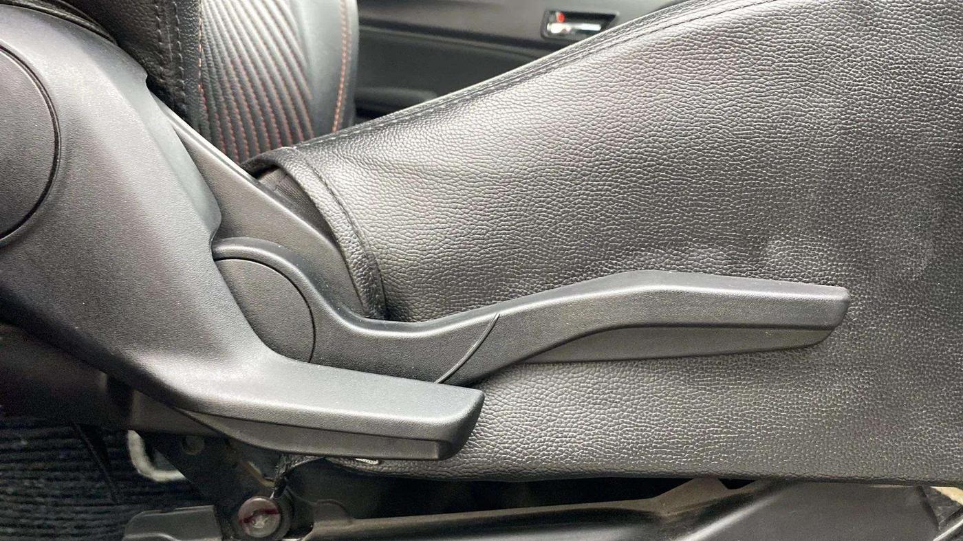 2019 Maruti Swift ZXI PLUS AMT, Petrol, Automatic, 31,780 km, Driver Side Adjustment Panel