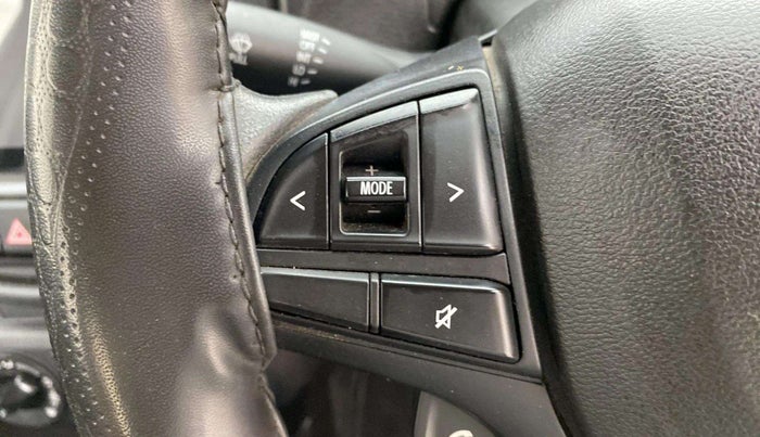 2020 Maruti S PRESSO VXI+, Petrol, Manual, 26,558 km, Steering wheel - Sound system control not functional