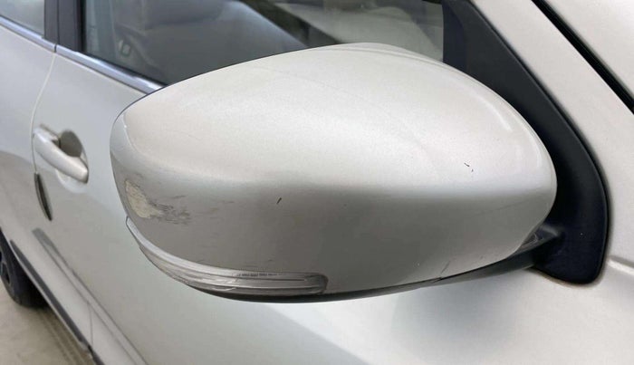 2019 Maruti Dzire VXI AMT, Petrol, Automatic, 40,476 km, Right rear-view mirror - Minor scratches