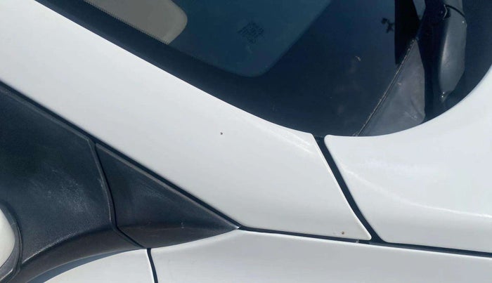 2015 Hyundai Elite i20 ASTA 1.2 (O), Petrol, Manual, 97,156 km, Right A pillar - Minor scratches
