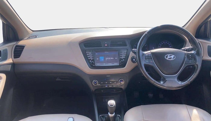 2015 Hyundai Elite i20 ASTA 1.2 (O), Petrol, Manual, 97,156 km, Dashboard