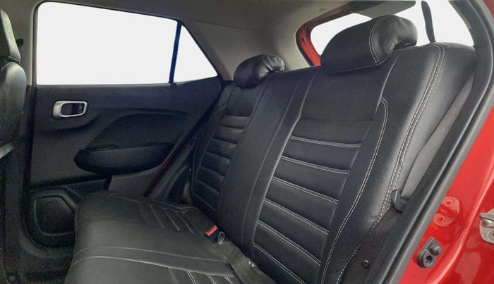 2021 Hyundai VENUE S+ 1.2, Petrol, Manual, 28,071 km, Right Side Rear Door Cabin