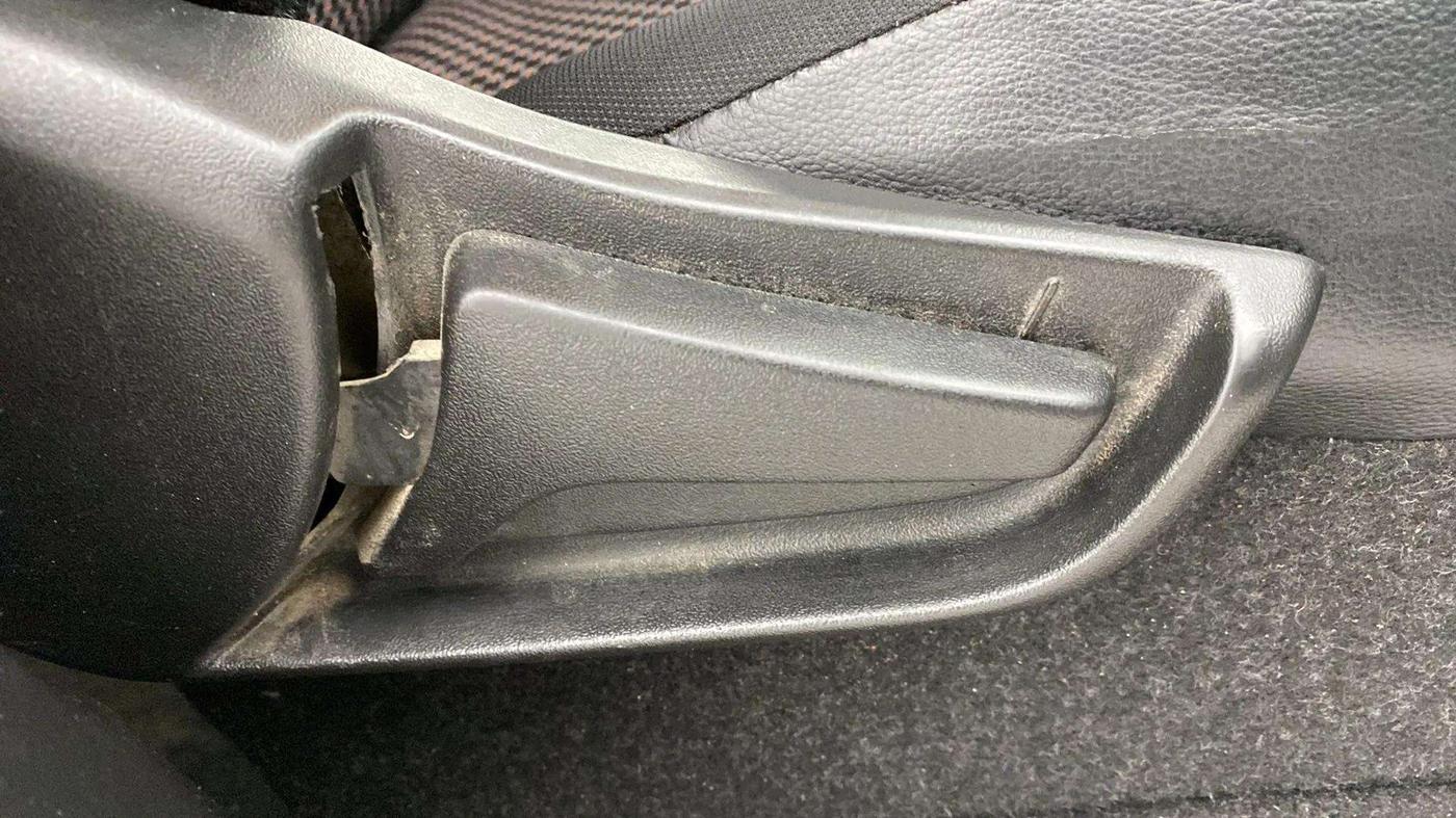 2020 Maruti S PRESSO VXI, Petrol, Manual, 58,461 km, Driver Side Adjustment Panel