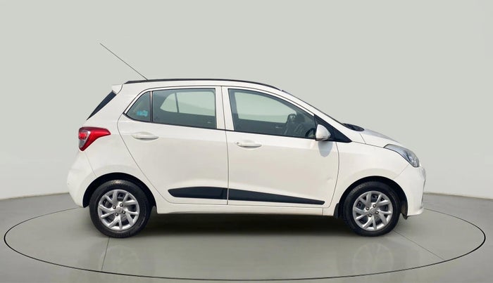 2018 Hyundai Grand i10 SPORTZ (O) 1.2 U2 CRDI, Diesel, Manual, 78,080 km, Right Side View