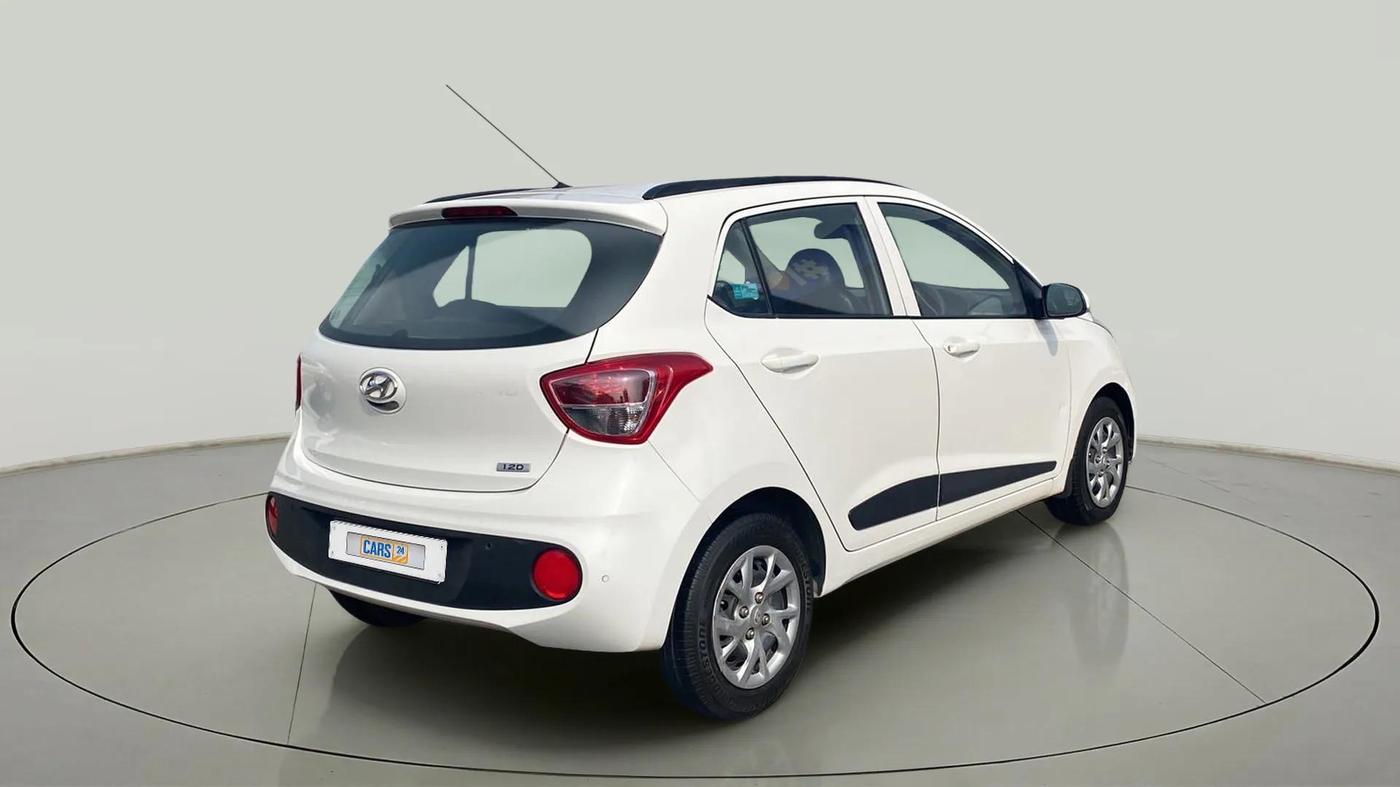 2018 Hyundai Grand i10 SPORTZ (O) 1.2 U2 CRDI, Diesel, Manual, 77,924 km, Right Back Diagonal