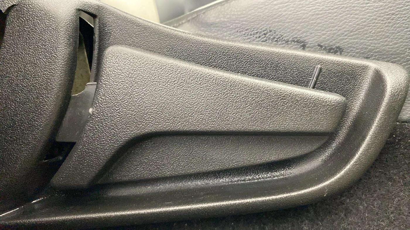 2022 Maruti Alto K10 LXI, Petrol, Manual, 25,827 km, Driver Side Adjustment Panel