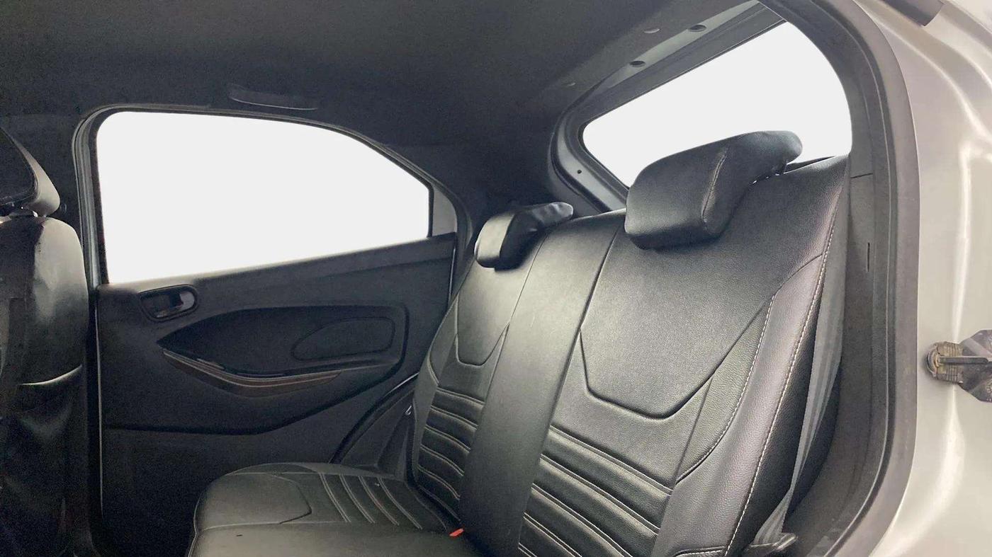 2020 Ford FREESTYLE TITANIUM 1.2 PETROL, Petrol, Manual, 32,173 km, Right Side Rear Door Cabin