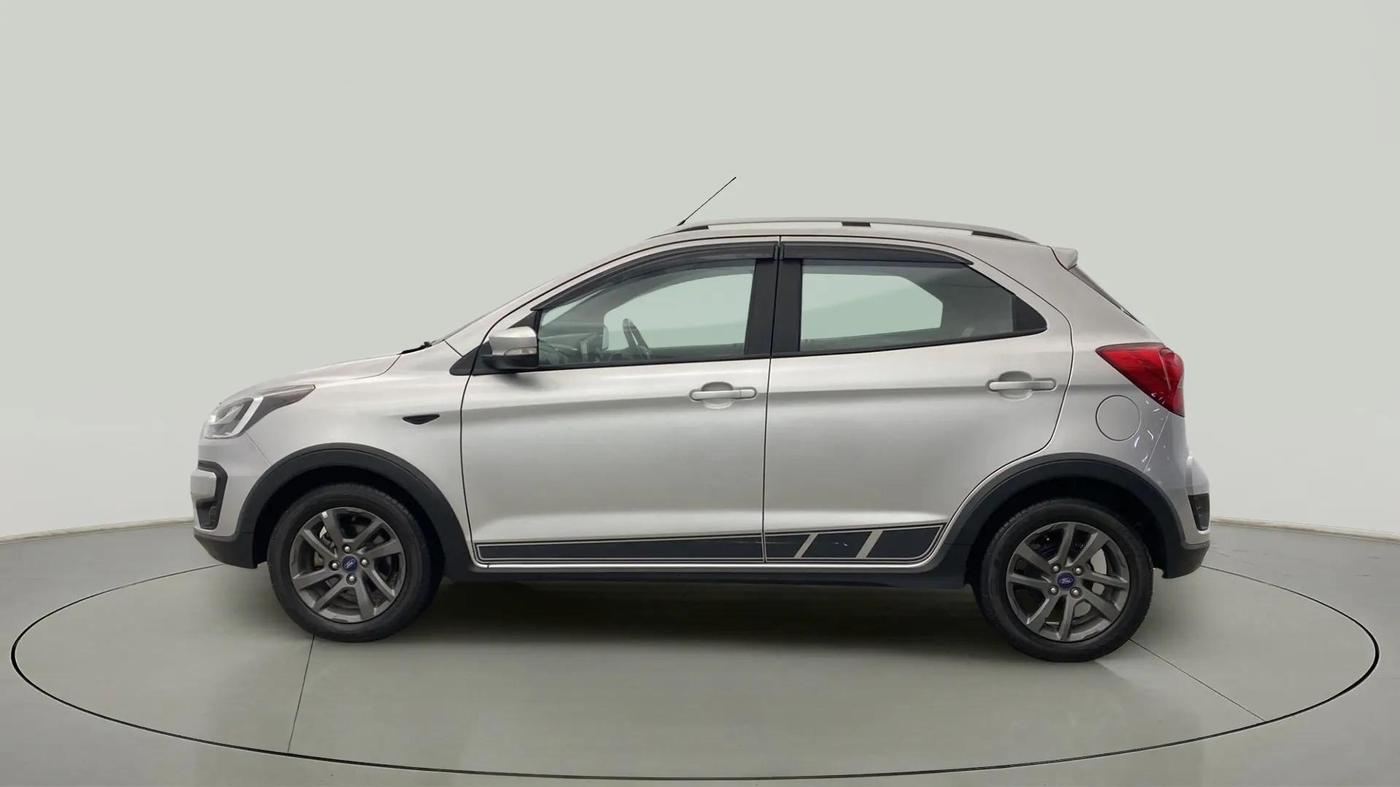 2020 Ford FREESTYLE TITANIUM 1.2 PETROL, Petrol, Manual, 32,173 km, Left Side
