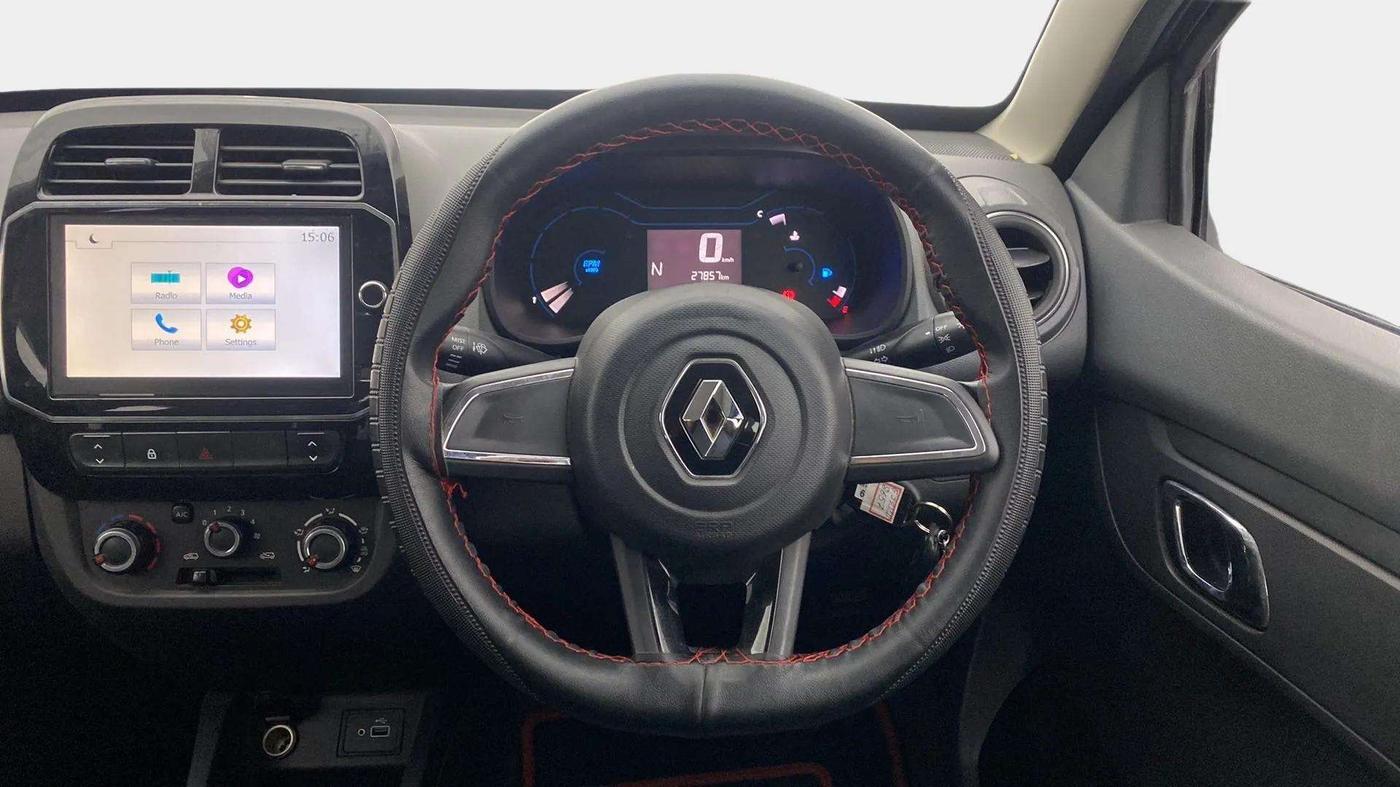 2020 Renault Kwid RXT 1.0 AMT (O), Petrol, Automatic, 28,331 km, Steering Wheel Close Up