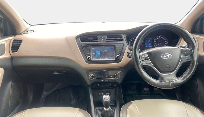 2016 Hyundai Elite i20 ASTA 1.2 (O), Petrol, Manual, 61,904 km, Dashboard