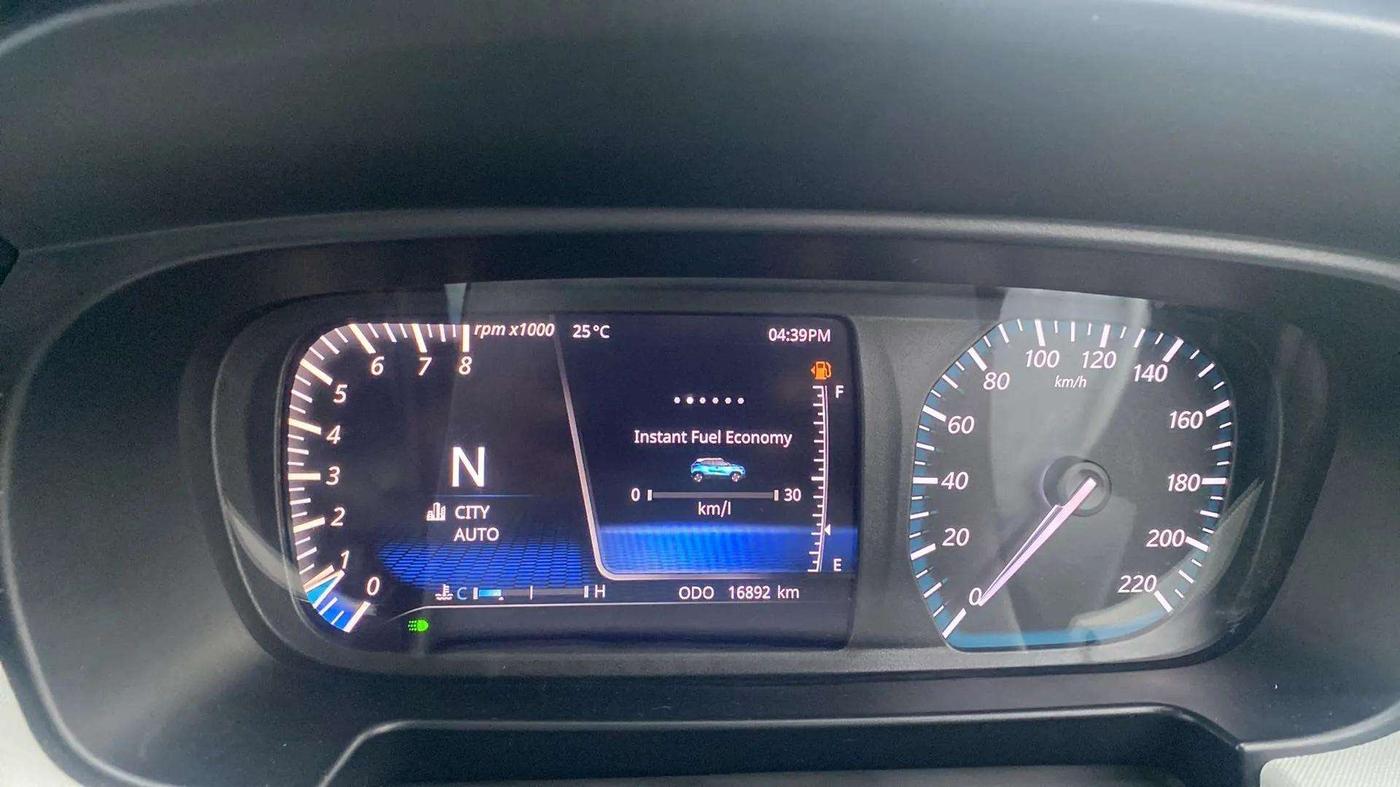 2023 Tata PUNCH Creative Dual Tone AMT Sunroof , Petrol, Automatic, 17,294 km, Odometer Image