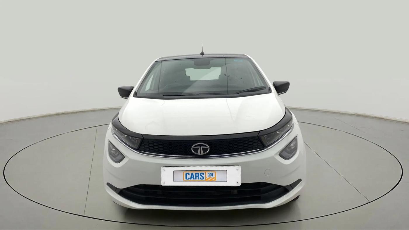2022 Tata ALTROZ XZ PLUS PETROL, Petrol, Manual, 29,880 km, Front