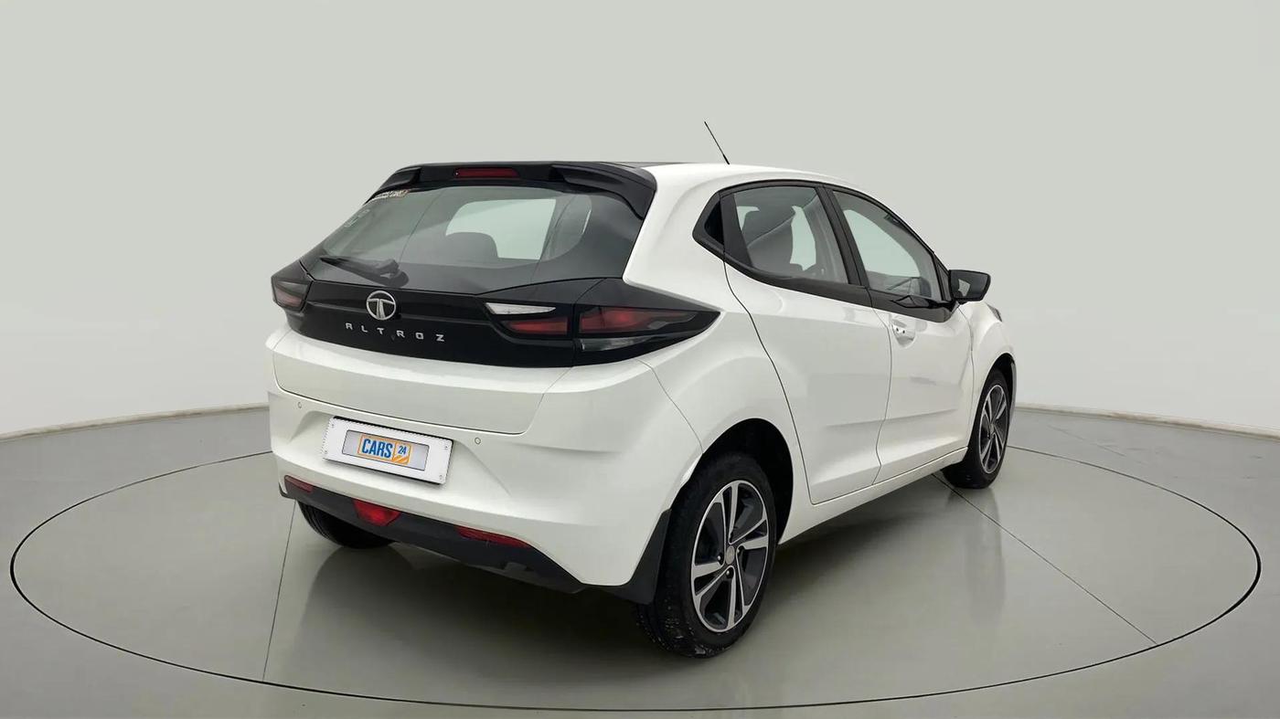 2022 Tata ALTROZ XZ PLUS PETROL, Petrol, Manual, 29,880 km, Right Back Diagonal
