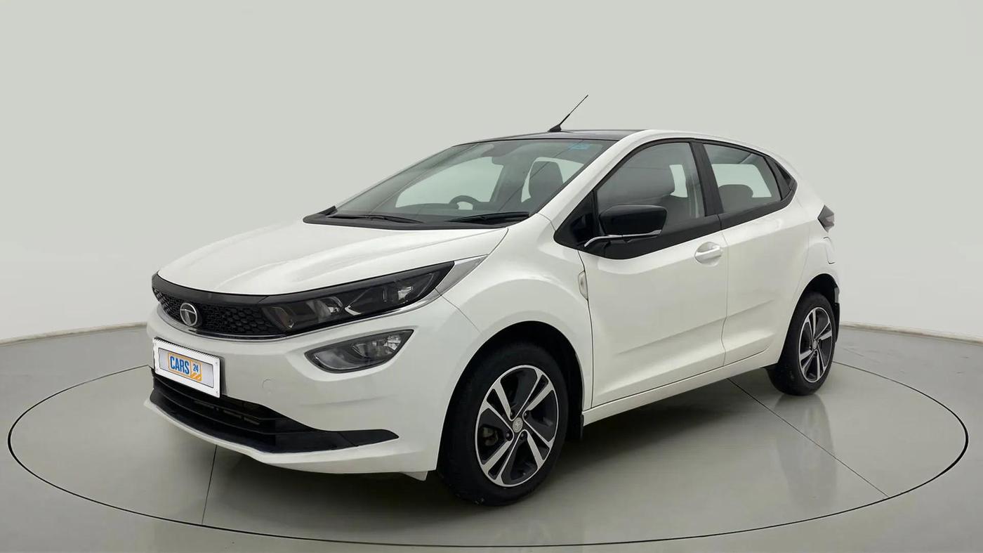 2022 Tata ALTROZ XZ PLUS PETROL, Petrol, Manual, 29,880 km, Left Front Diagonal