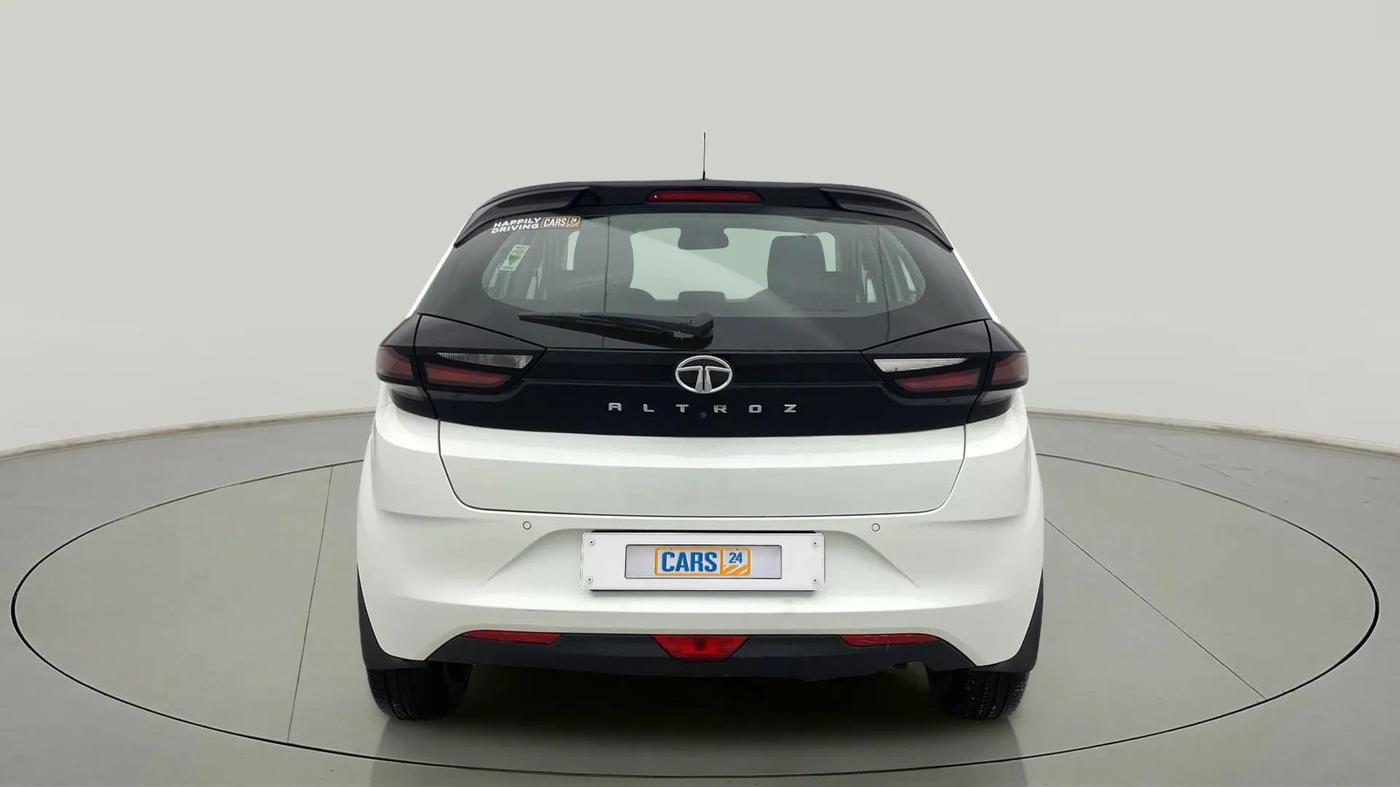 2022 Tata ALTROZ XZ PLUS PETROL, Petrol, Manual, 29,880 km, Back/Rear