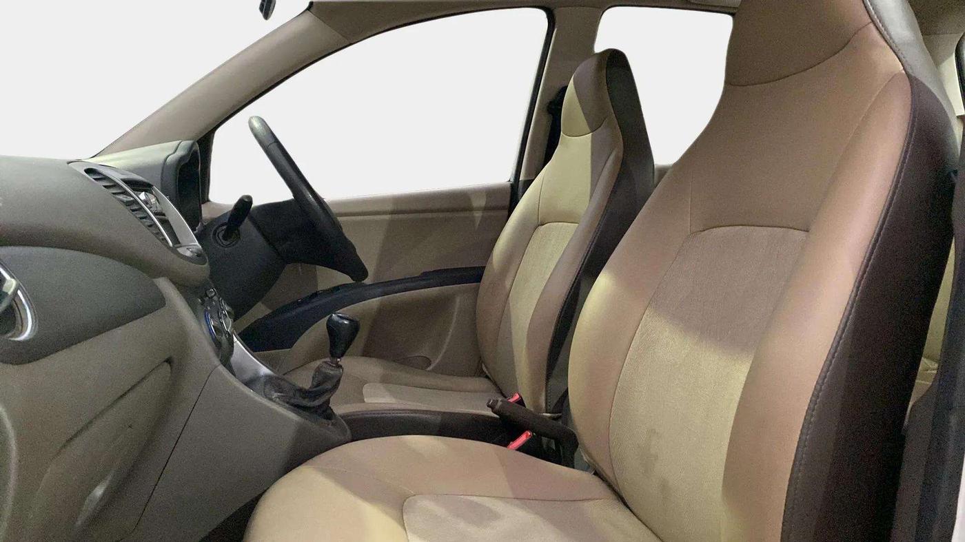 2013 Hyundai i10 MAGNA 1.1, Petrol, Manual, 47,927 km, Right Side Front Door Cabin