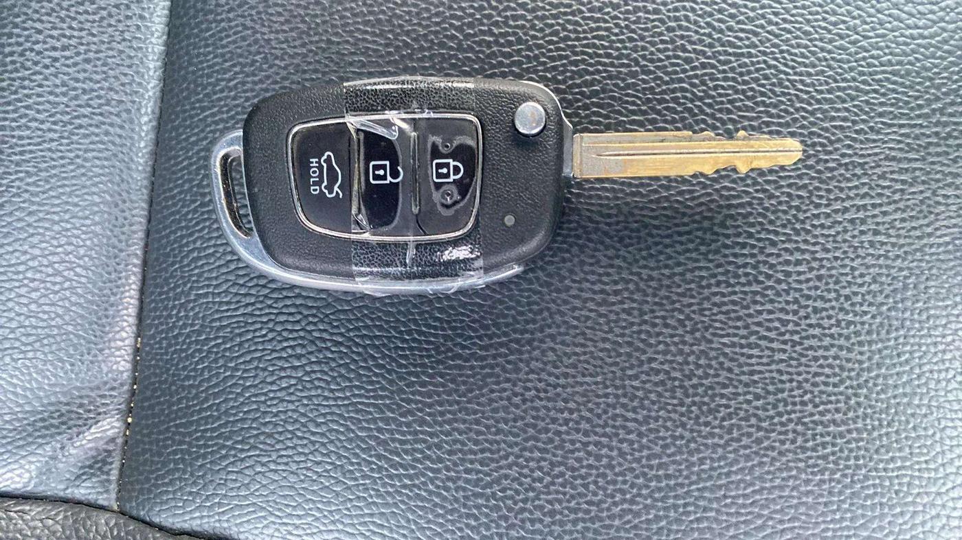 2020 Hyundai GRAND I10 NIOS SPORTZ 1.2 KAPPA VTVT, Petrol, Manual, 31,947 km, Key Close Up