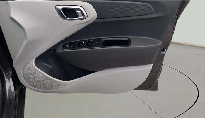 2020 Hyundai GRAND I10 NIOS SPORTZ 1.2 KAPPA VTVT, Petrol, Manual, 31,947 km, Driver Side Door Panels Control