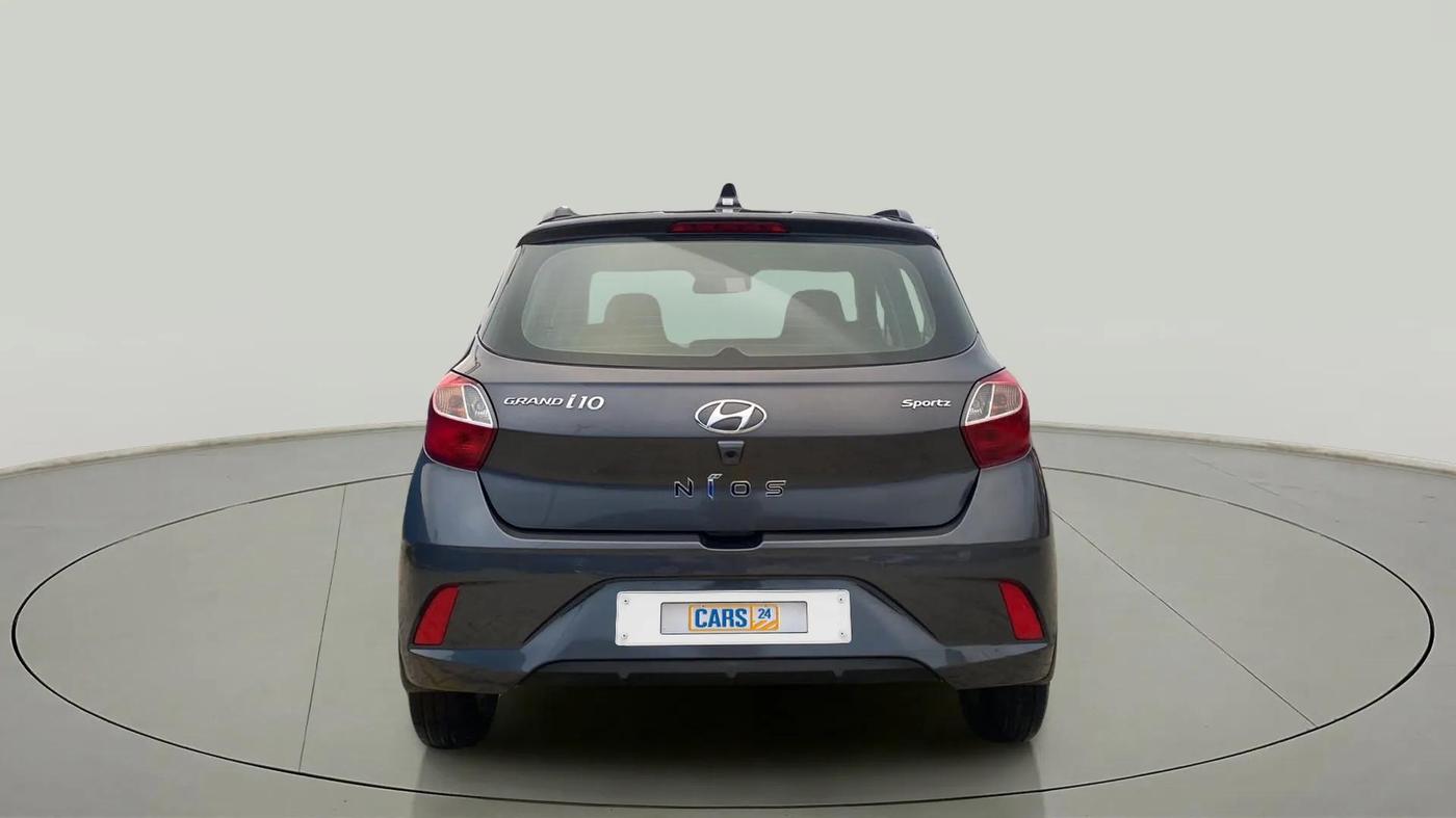2020 Hyundai GRAND I10 NIOS SPORTZ 1.2 KAPPA VTVT, Petrol, Manual, 31,947 km, Back/Rear