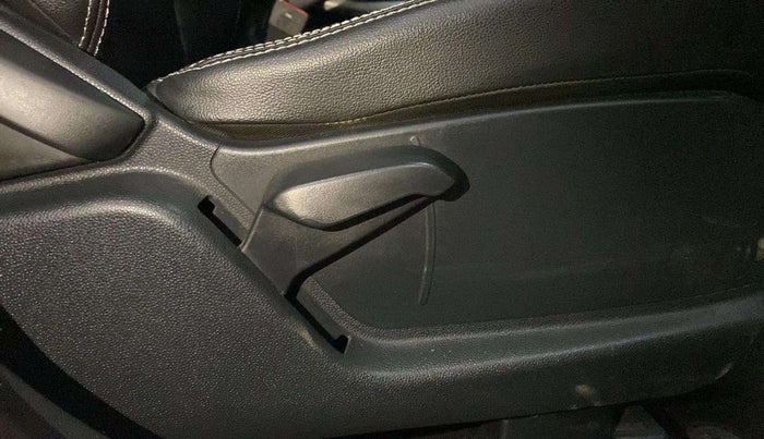 2018 Ford Ecosport TITANIUM + 1.5L DIESEL, Diesel, Manual, 58,904 km, Driver Side Adjustment Panel