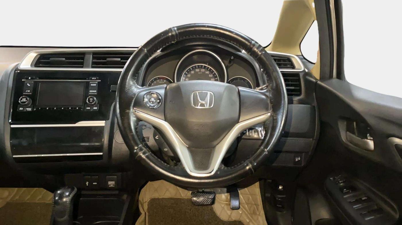 2016 Honda Jazz 1.2L I-VTEC V AT, Petrol, Automatic, 50,666 km, Steering Wheel Close Up