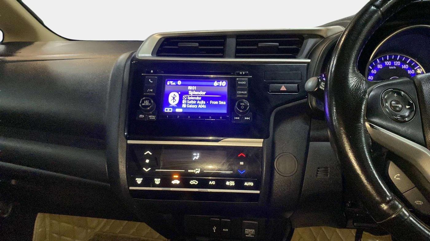 2016 Honda Jazz 1.2L I-VTEC V AT, Petrol, Automatic, 50,666 km, Air Conditioner