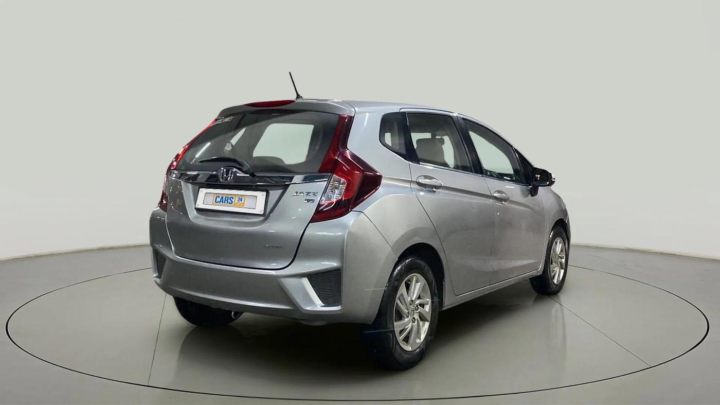 2016 Honda Jazz 1.2L I-VTEC V AT, Petrol, Automatic, 50,666 km, Right Back Diagonal