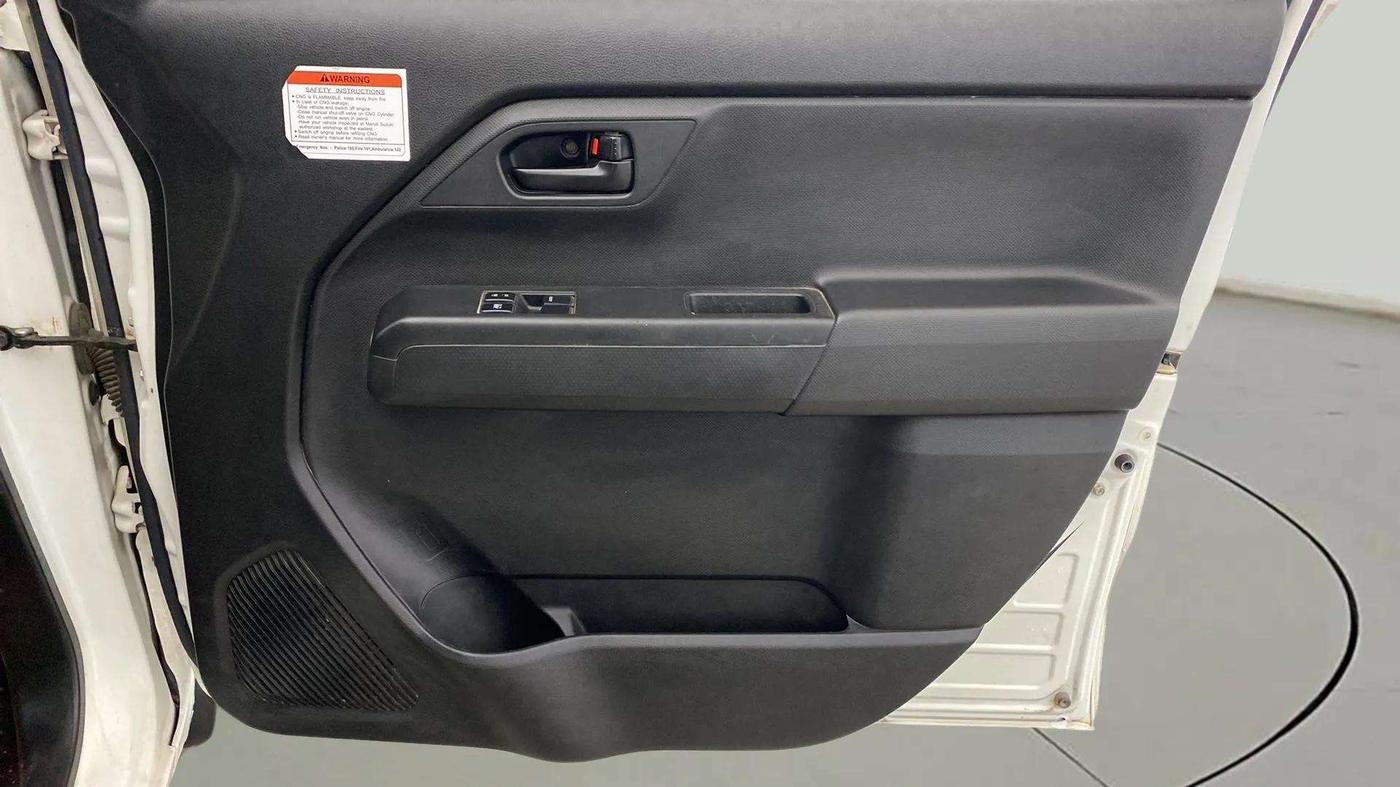 2019 Maruti New Wagon-R LXI CNG 1.0, CNG, Manual, 67,549 km, Driver Side Door Panels Control